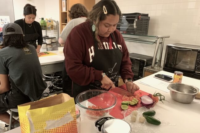 Scene from the SEAS Science & Cooking workshop