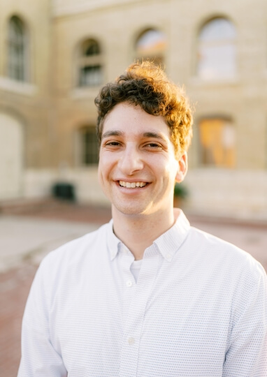 Head shot of Dashiell Young-Saver, S.M. ’21