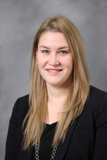 Headshot of former SEAS student and Yale professor Rebecca Kramer-Botiglio